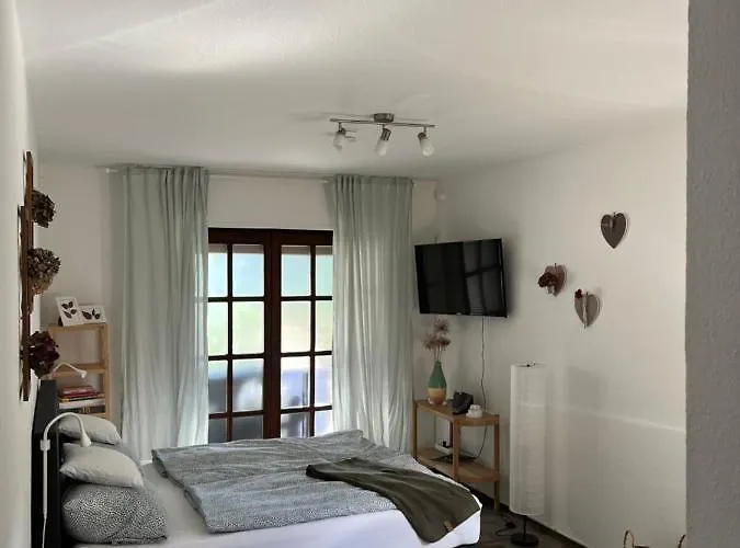 Apartment 1 Whg Waldfischbach-Burgalben